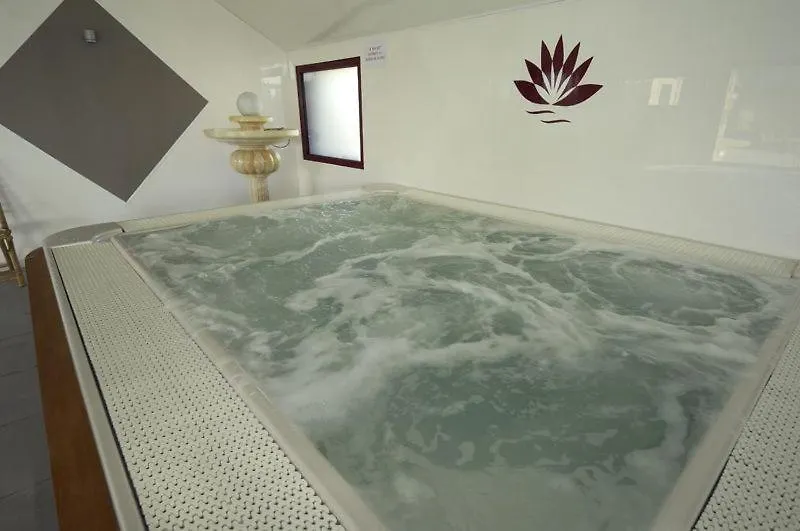 Domaine De Kerzuat Bed & Breakfast Plouarzel
