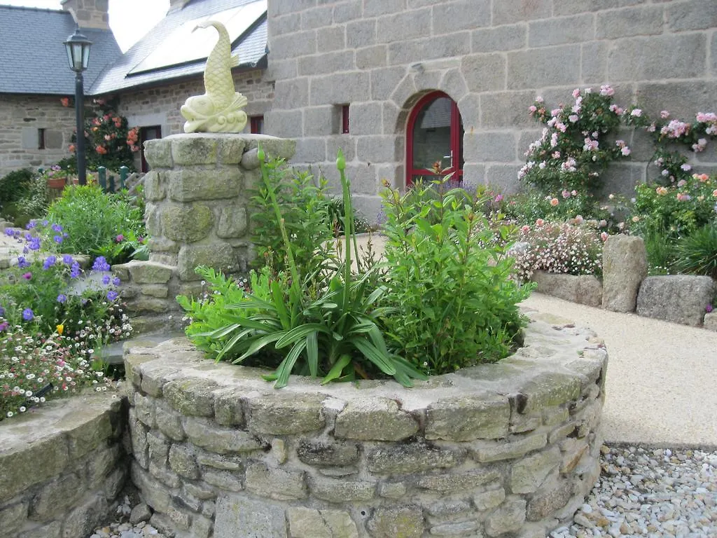 Domaine De Kerzuat Bed & Breakfast Plouarzel 3*,  France