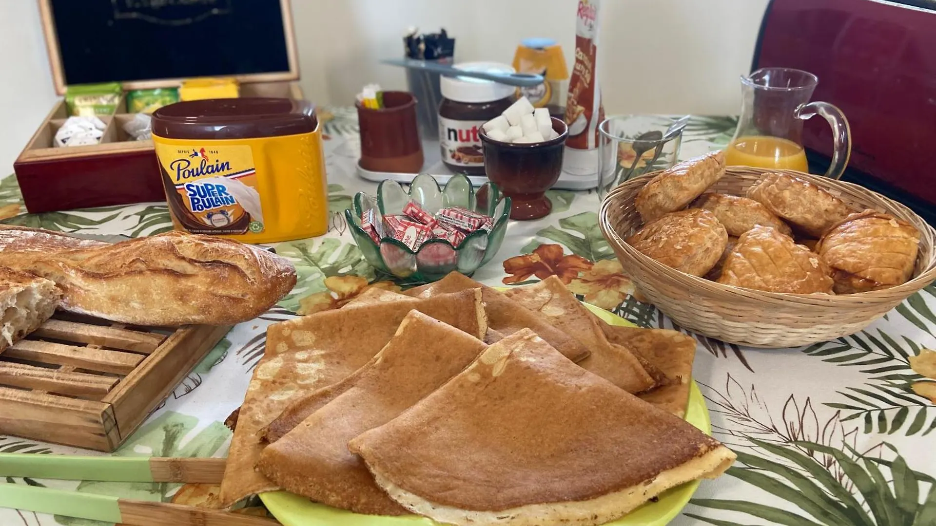 ***  Plouarzel Domaine De Kerzuat Bed & Breakfast フランス
